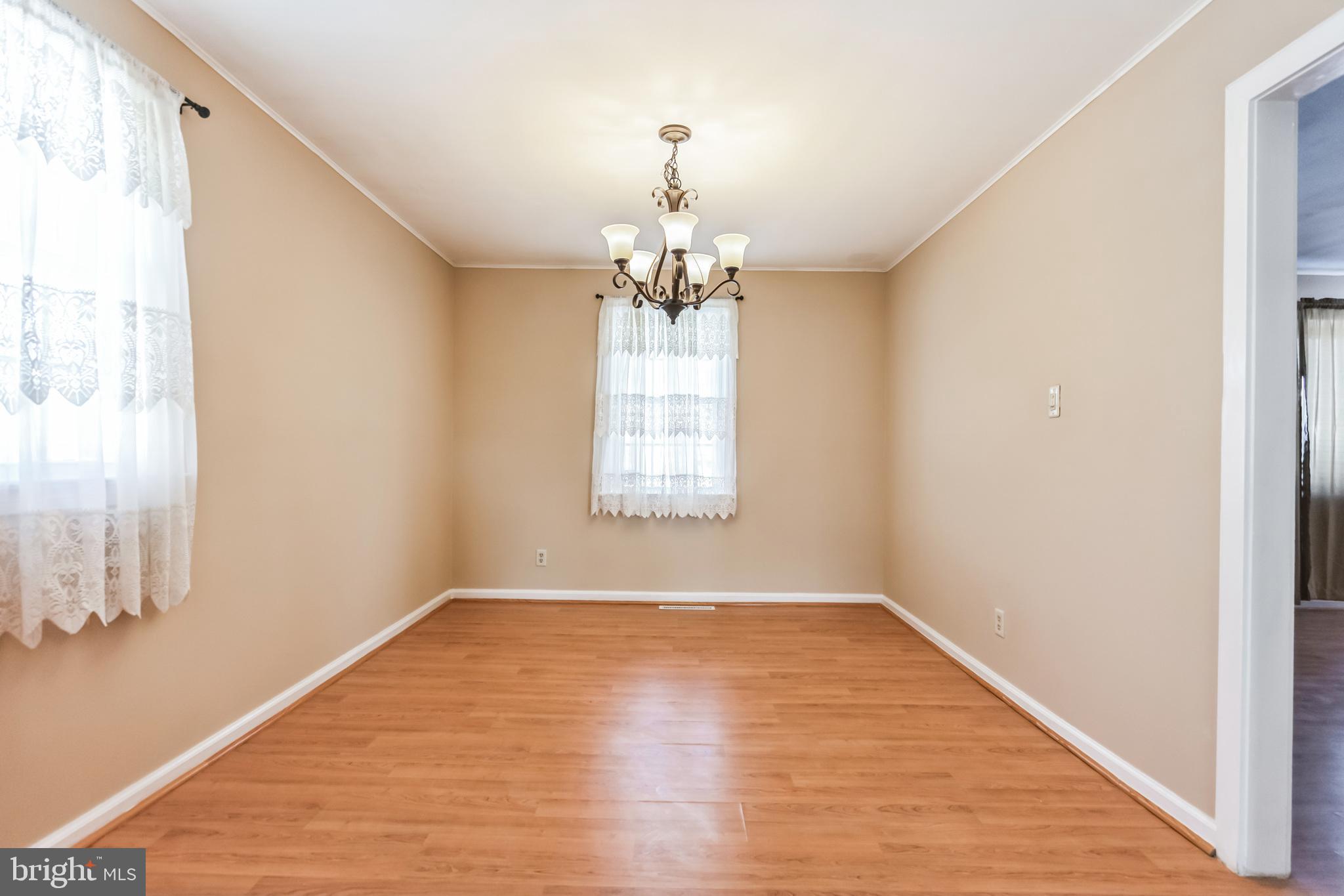 107 North Valleybrook Road Cherry Hill, NJ 08034 - Photo 13 of 40