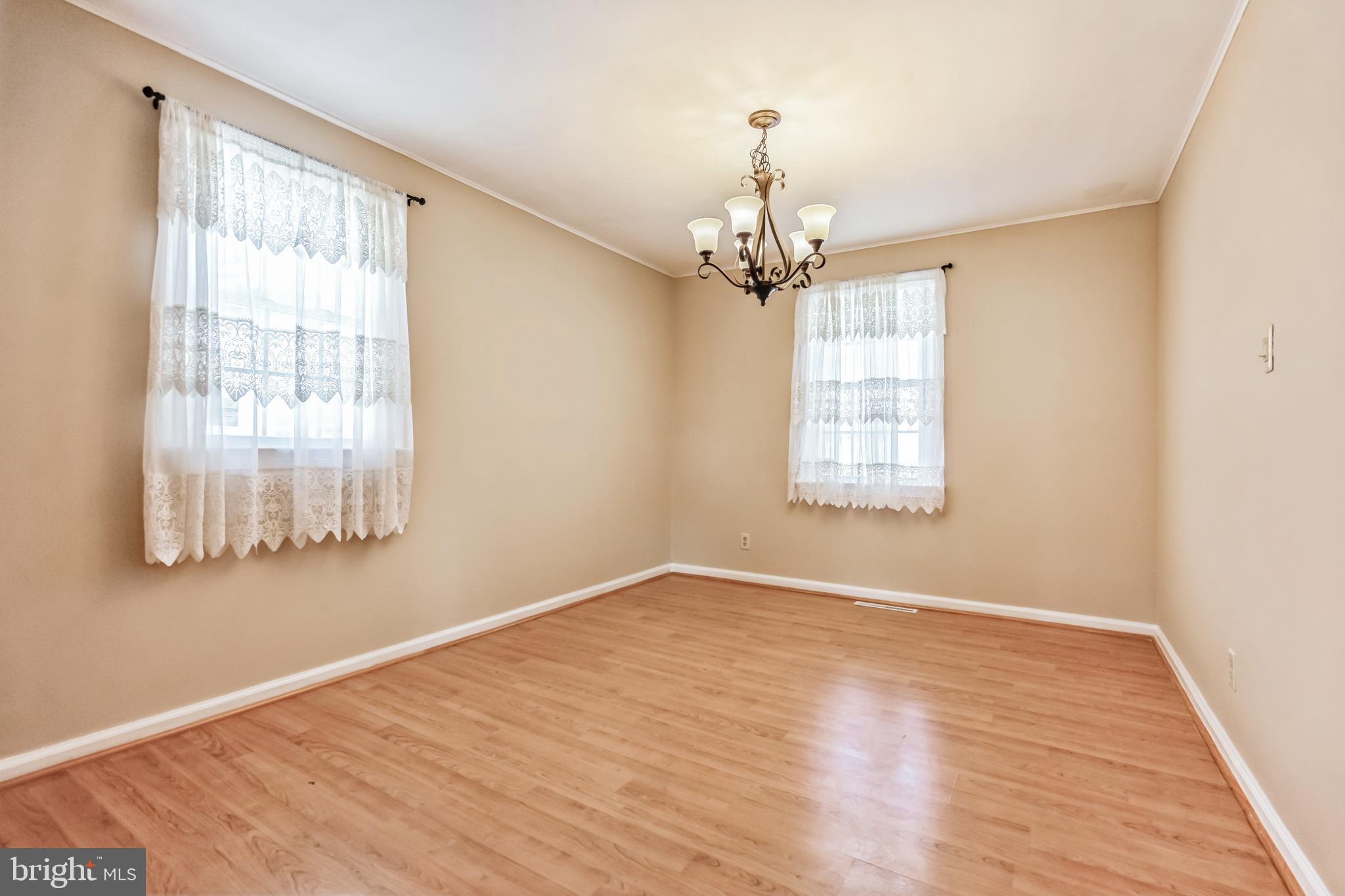 107 North Valleybrook Road Cherry Hill, NJ 08034 - Photo 14 of 40