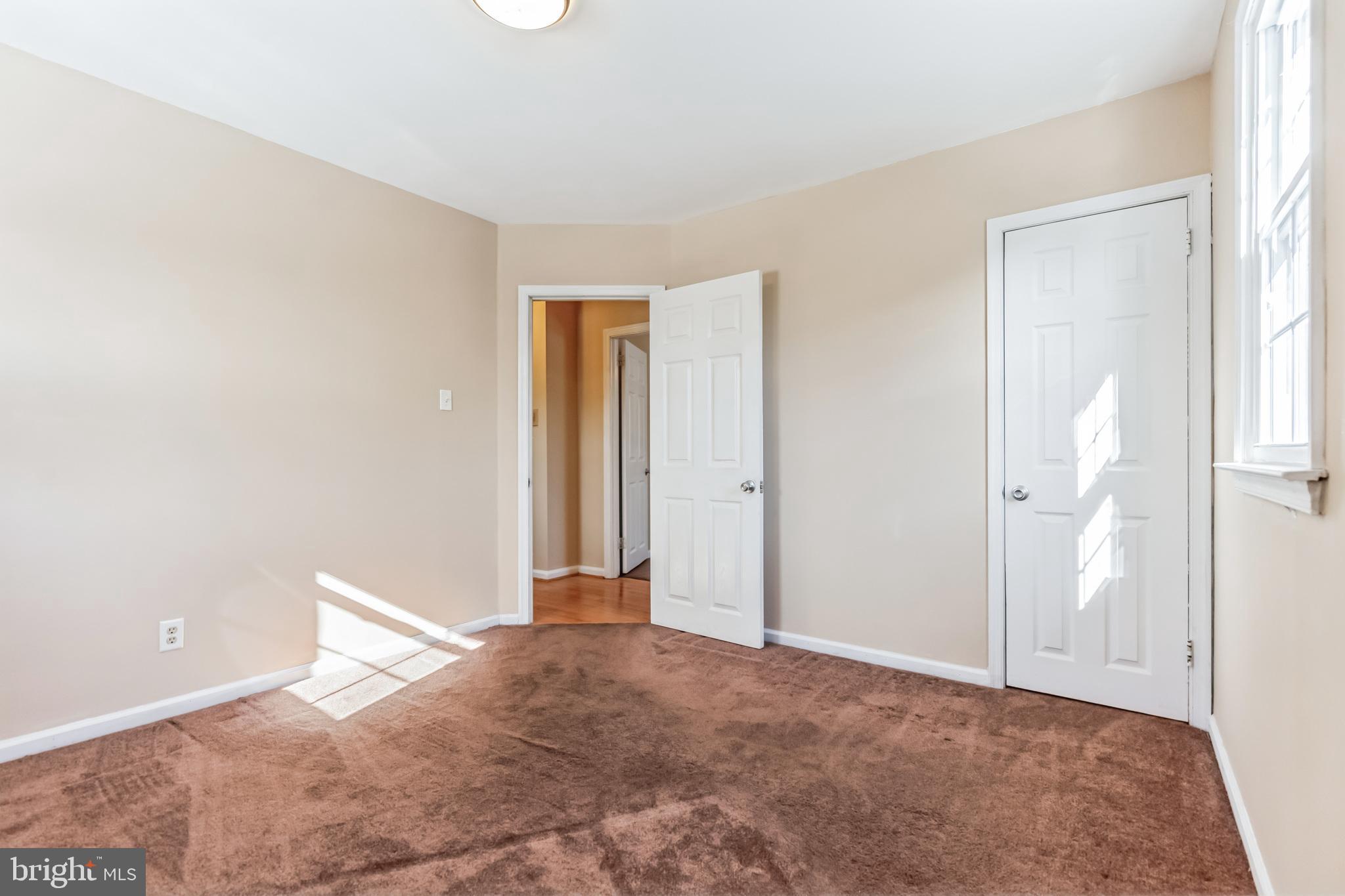 107 North Valleybrook Road Cherry Hill, NJ 08034 - Photo 15 of 40