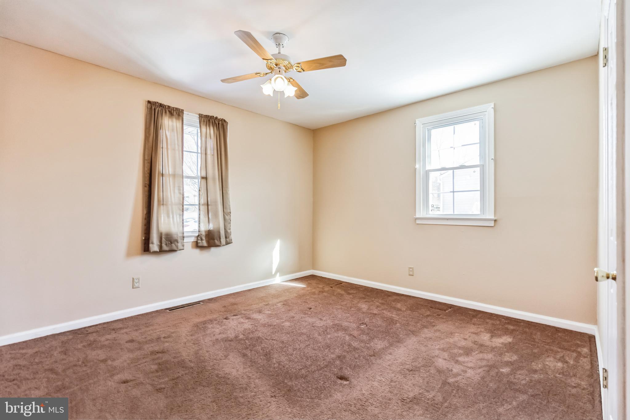 107 North Valleybrook Road Cherry Hill, NJ 08034 - Photo 17 of 40