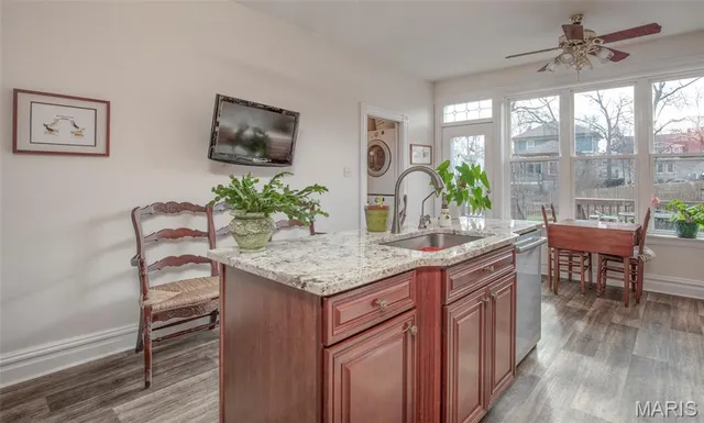 $695,000 | 650 Clark Avenue, Webster Groves, MO 63119