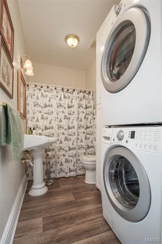 $695,000 | 650 Clark Avenue, Webster Groves, MO 63119