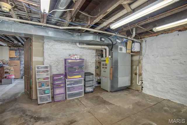 $695,000 | 650 Clark Avenue, Webster Groves, MO 63119