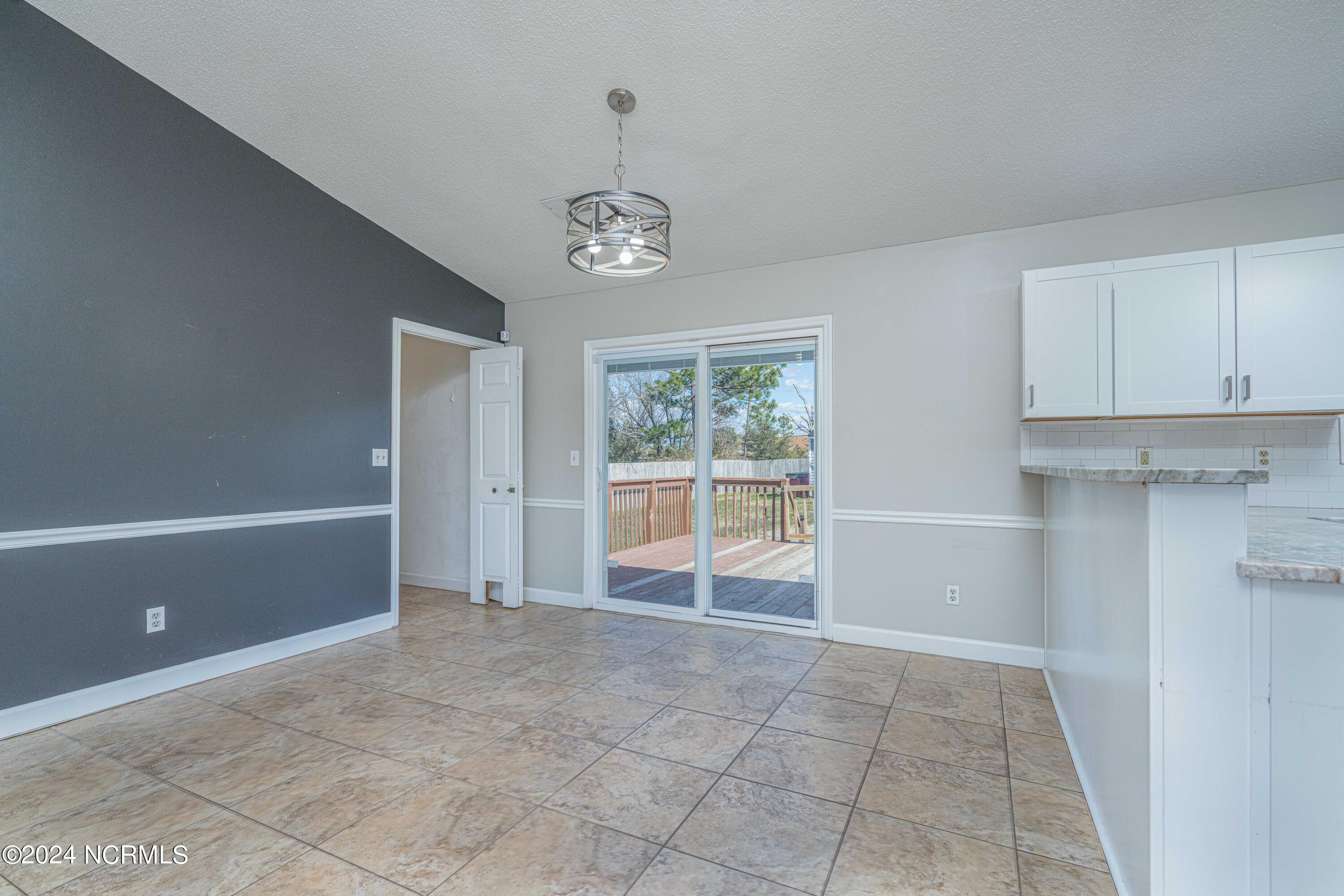 485 Sand Ridge Road Hubert, NC 28539 - Photo 11 of 33 485 Sandridge (13 of 41)