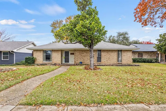 $295,000 | 3045 Lockmoor Lane, Dallas, TX 75220