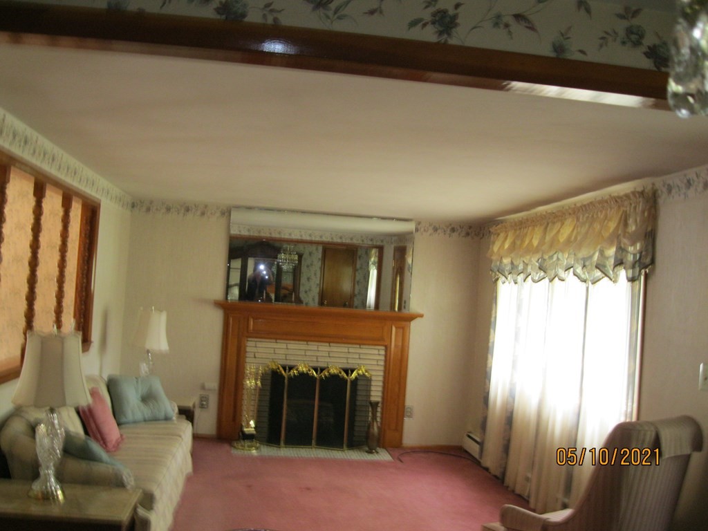 279 Morgan Road West Springfield, MA 01089 - Photo 12 of 18