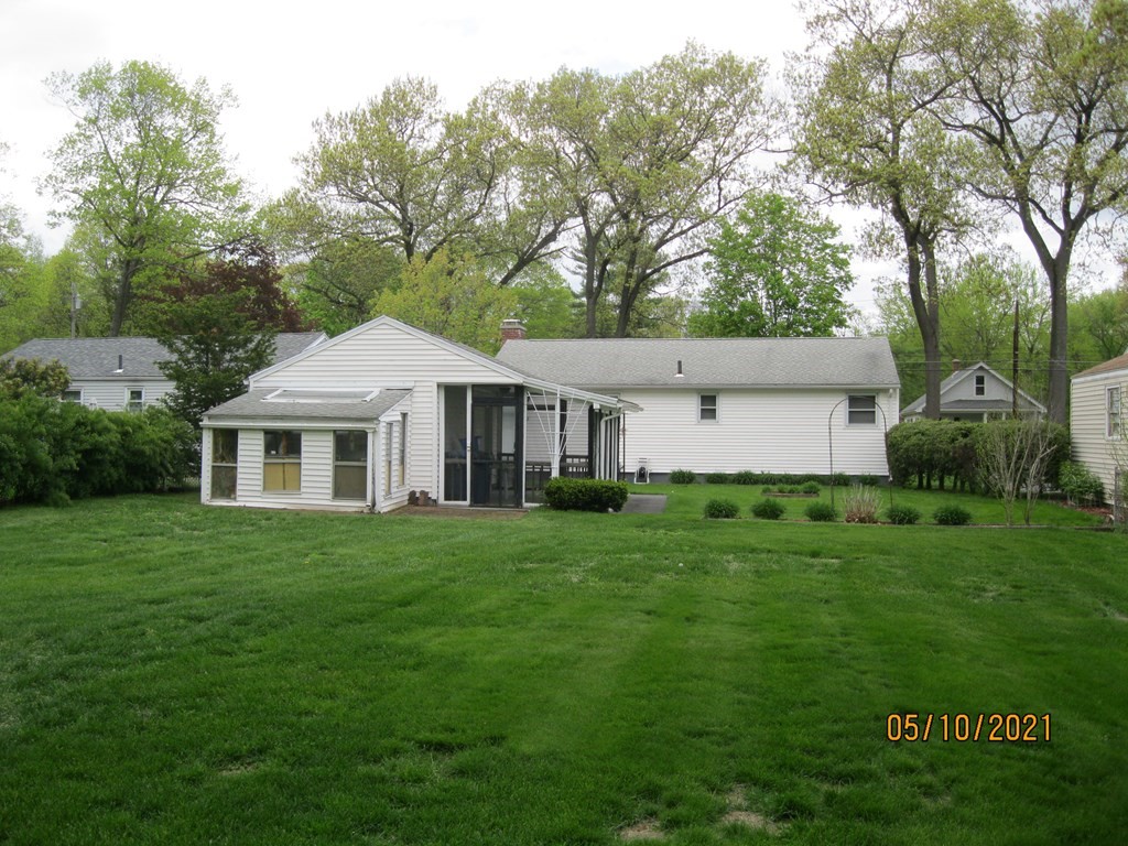 279 Morgan Road West Springfield, MA 01089 - Photo 9 of 18
