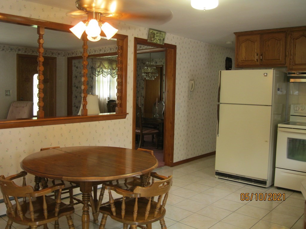 279 Morgan Road West Springfield, MA 01089 - Photo 10 of 18