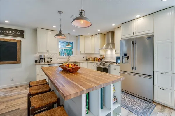 a view of a kitchen counter space
