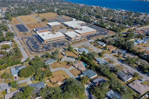 $469,000 | 871 Lindenwood Circle East, Ormond Beach, FL 32174