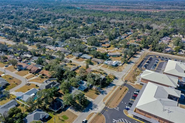 $469,000 | 871 Lindenwood Circle East, Ormond Beach, FL 32174