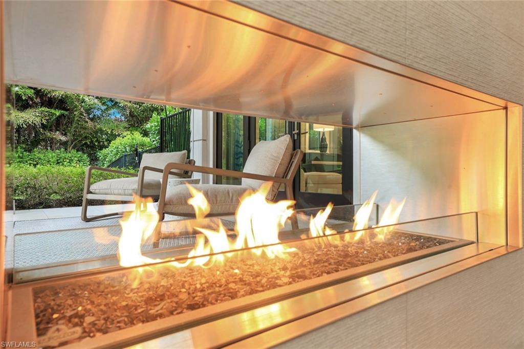 201 Caribbean Road Naples, FL 34108 - Photo 21 of 50