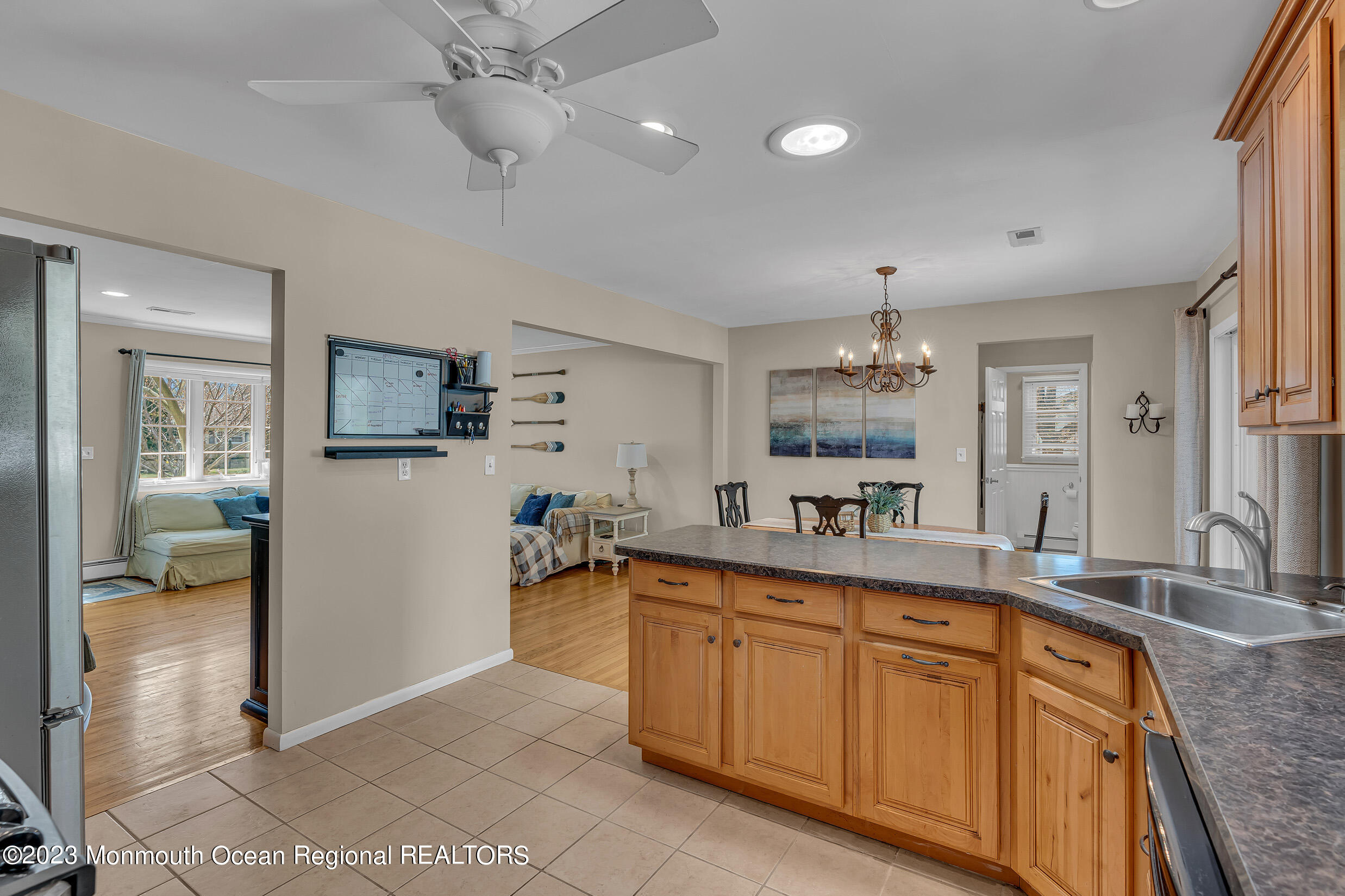 104 Lark Road Toms River, NJ 08753 - Photo 14 of 34 5 (10)