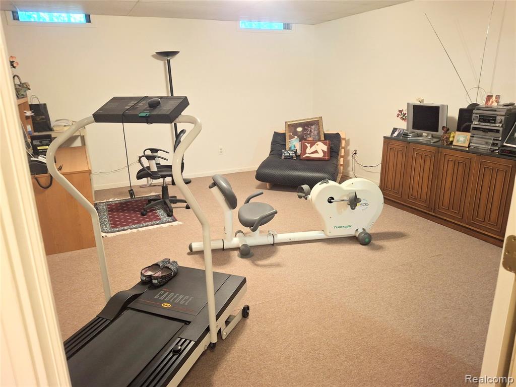 6319 Celeste Road West Bloomfield, MI 48322 - Photo 21 of 21