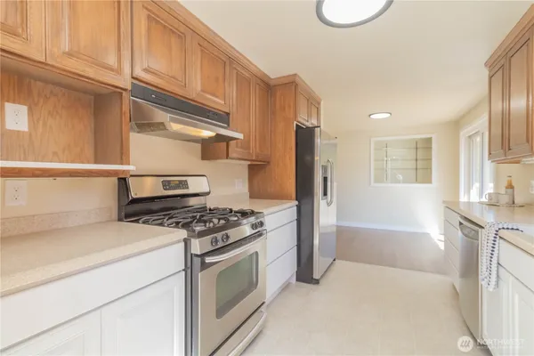 $739,950 | 11834 8th Avenue South, Seattle, WA 98168
