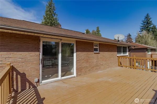 $739,950 | 11834 8th Avenue South, Seattle, WA 98168