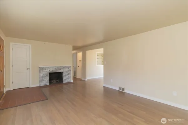 $739,950 | 11834 8th Avenue South, Seattle, WA 98168