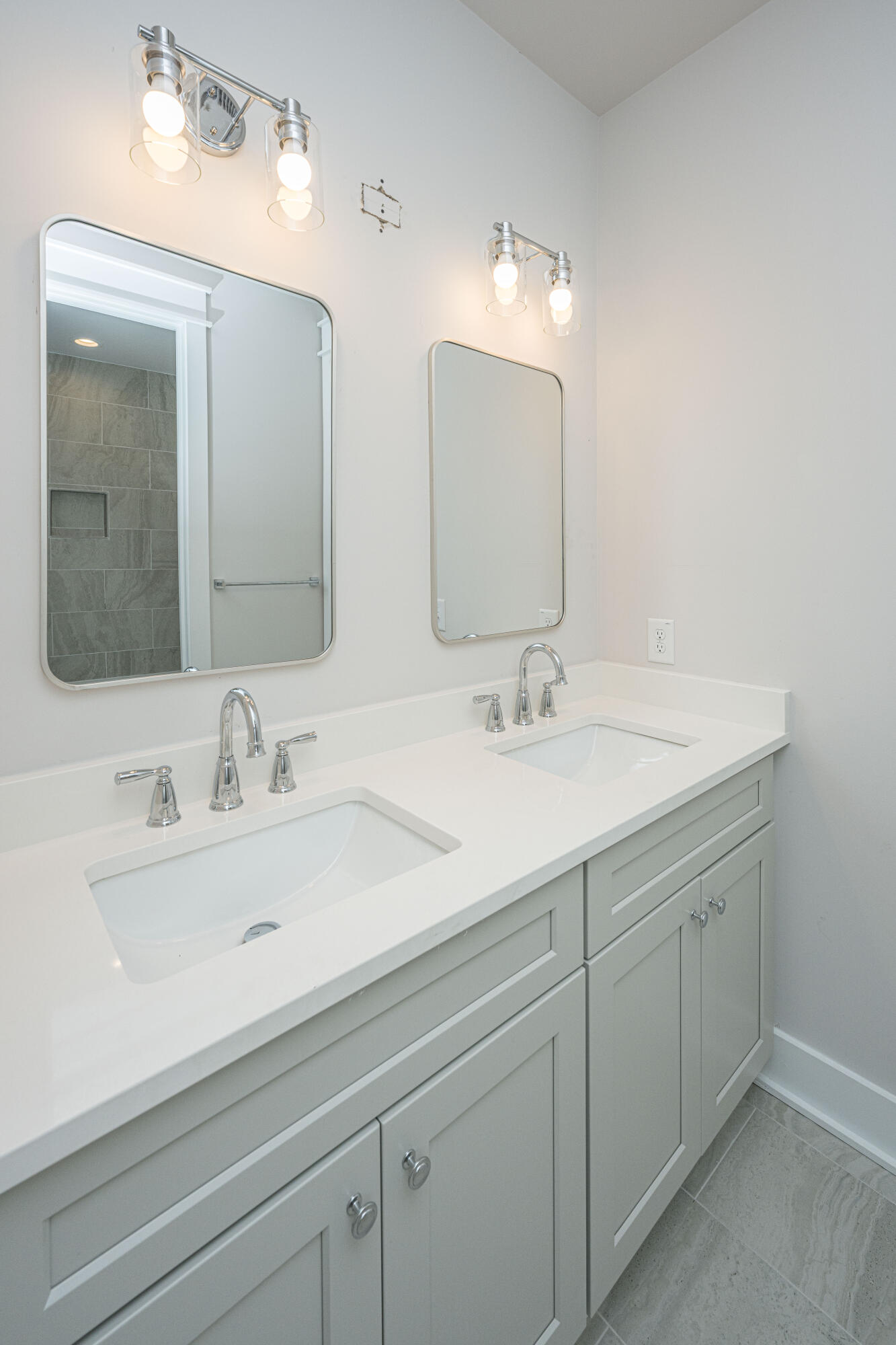 977 Bellas Lane Awendaw, SC 29429 - Photo 44 of 87 Jack and Jill bath