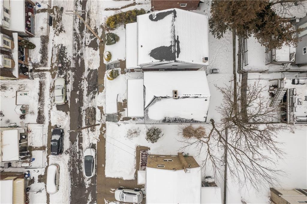 1647 Oakhurst Street Pittsburgh, PA 15210 - Photo 19 of 26