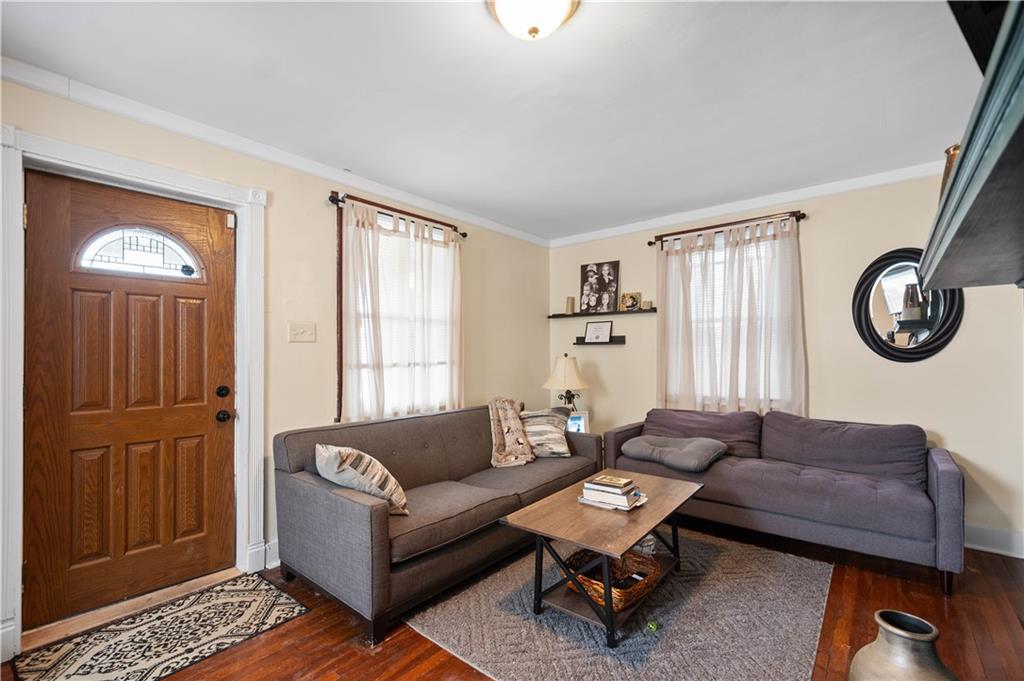 1647 Oakhurst Street Pittsburgh, PA 15210 - Photo 3 of 26