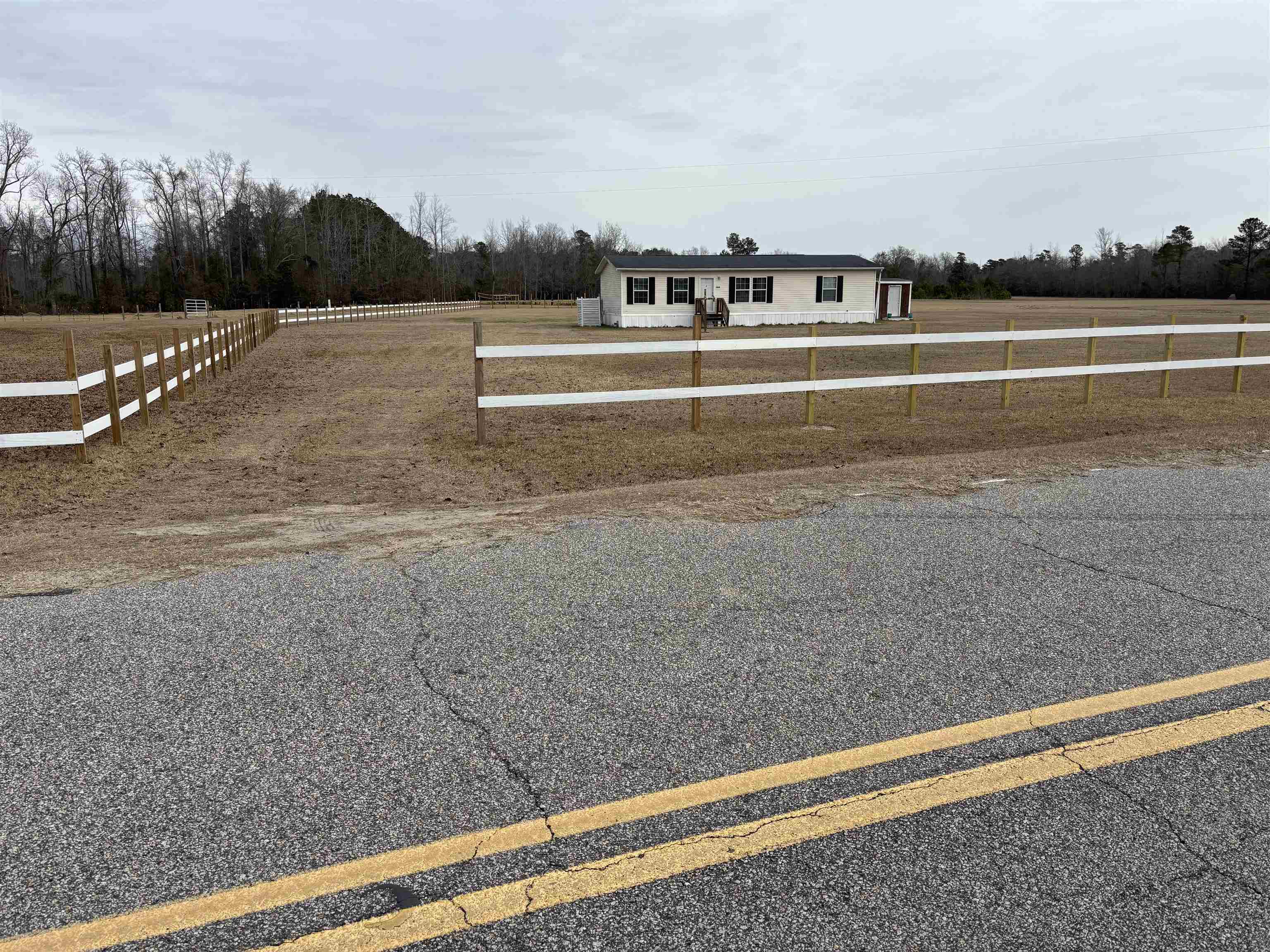 6608 Black Creek Road Nichols, SC 29581 - Photo 2 of 37
