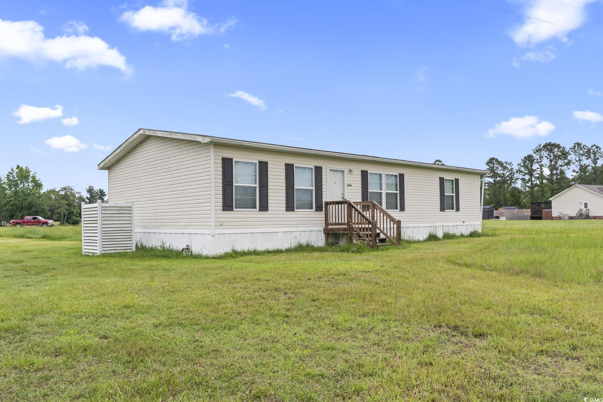 6608 Black Creek Road Nichols, SC 29581 - Photo 2 of 37