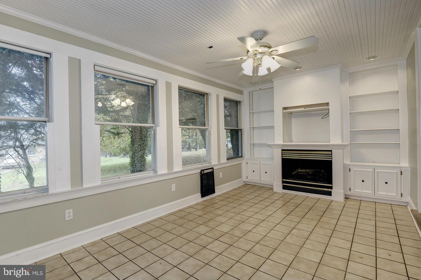 12545 Frederick Road West Friendship, MD 21794 - Photo 5 of 30 Family Room