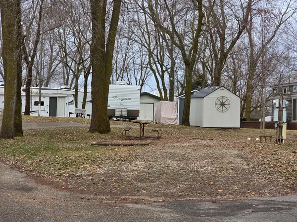 $40,000 | 2945 County Road 4 Southwest, Unit 125, Cokato, MN 55321