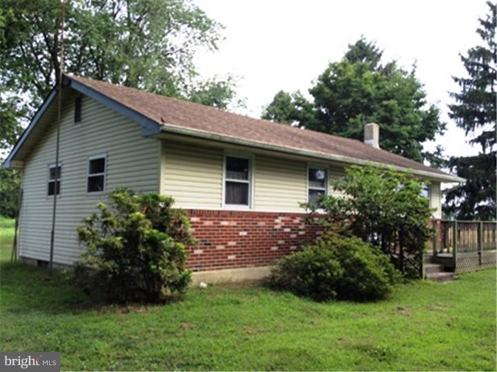 8 Hackett Road Salem, NJ 08079 - Photo 3 of 14