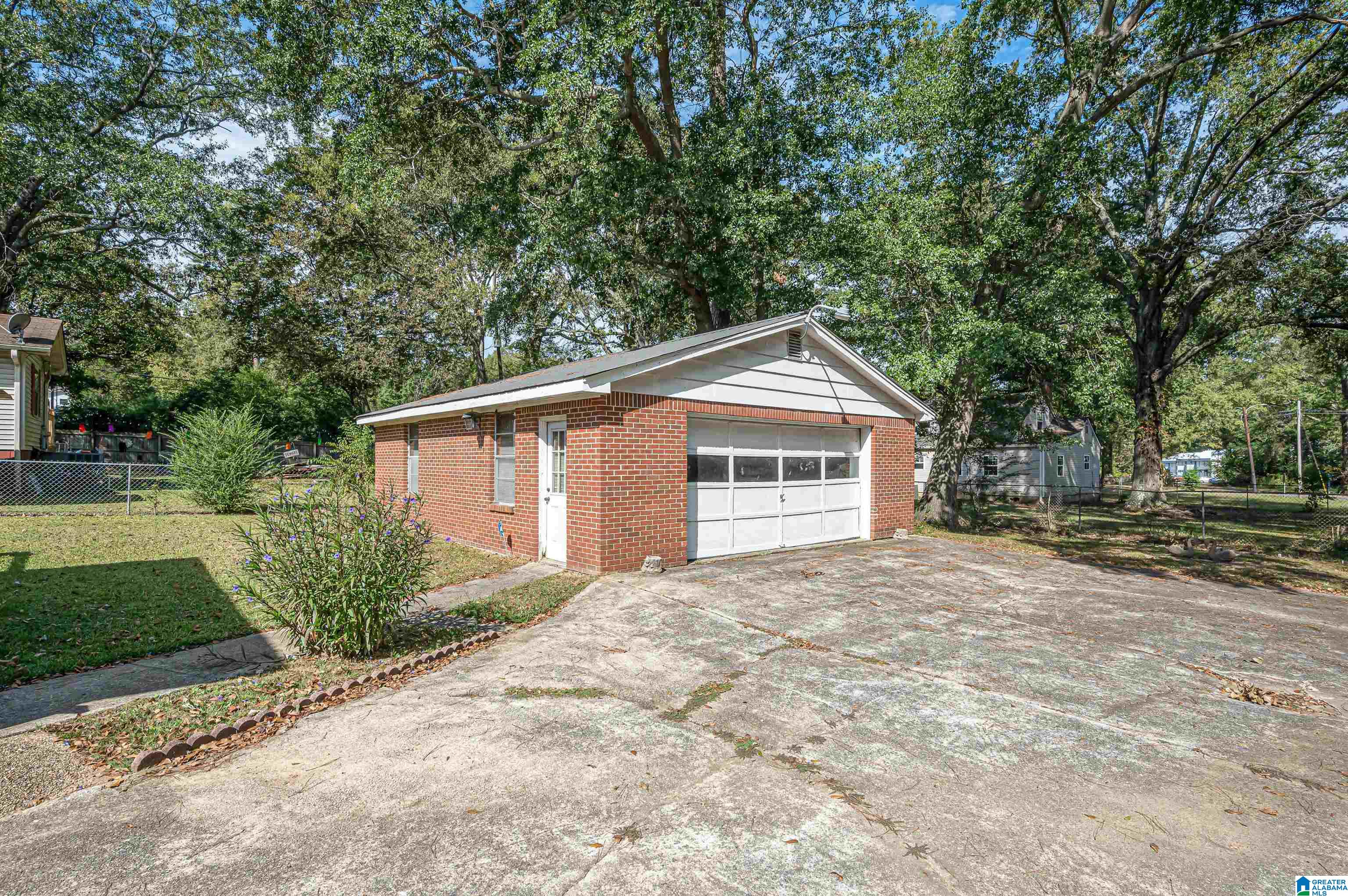 124 West Crest Road Bessemer, AL 35023 - Photo 39 of 40