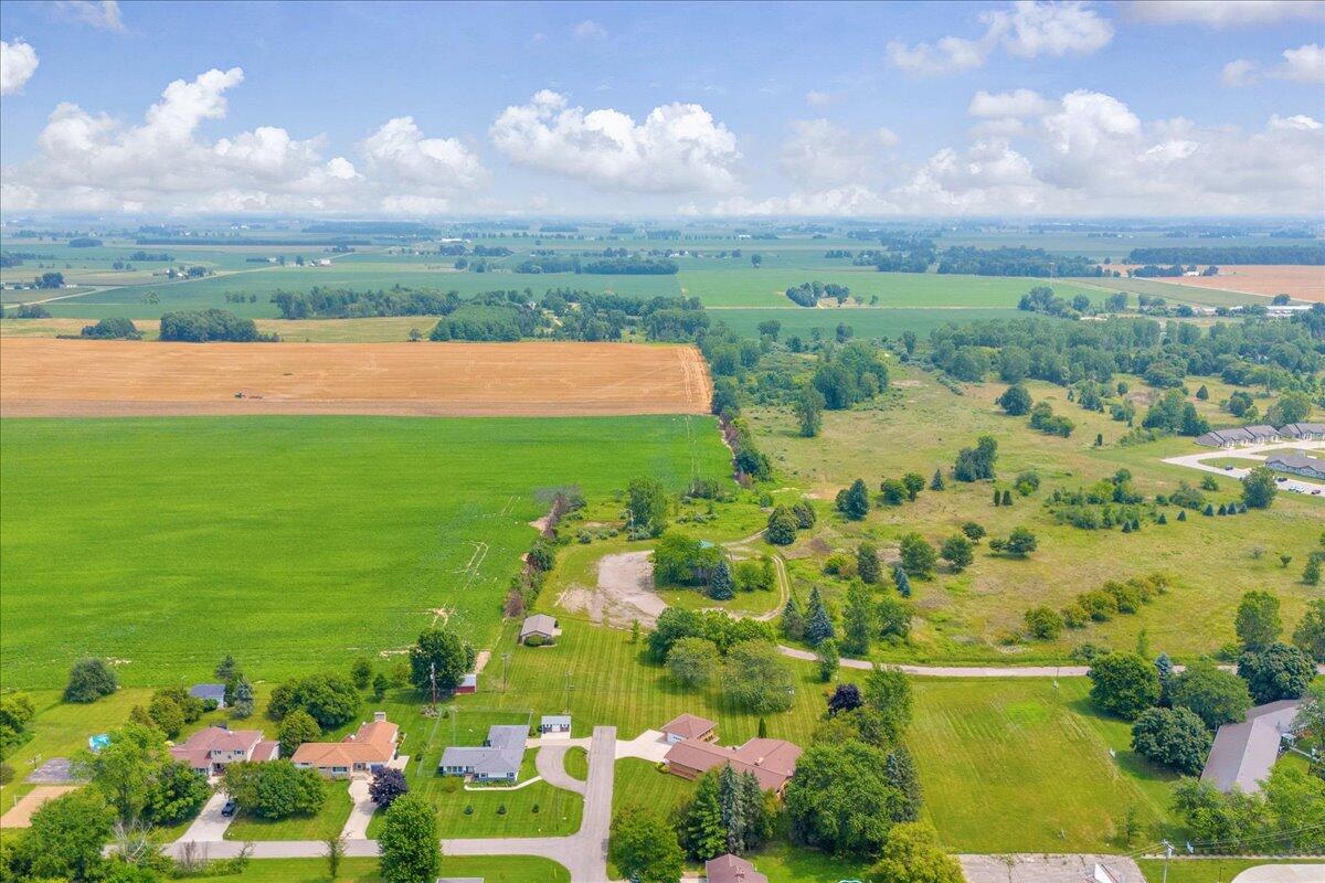 2701 Golf Course Drive Marlette, MI 48453 - Photo 6 of 16 08-DJI_20250730141038_0138_D