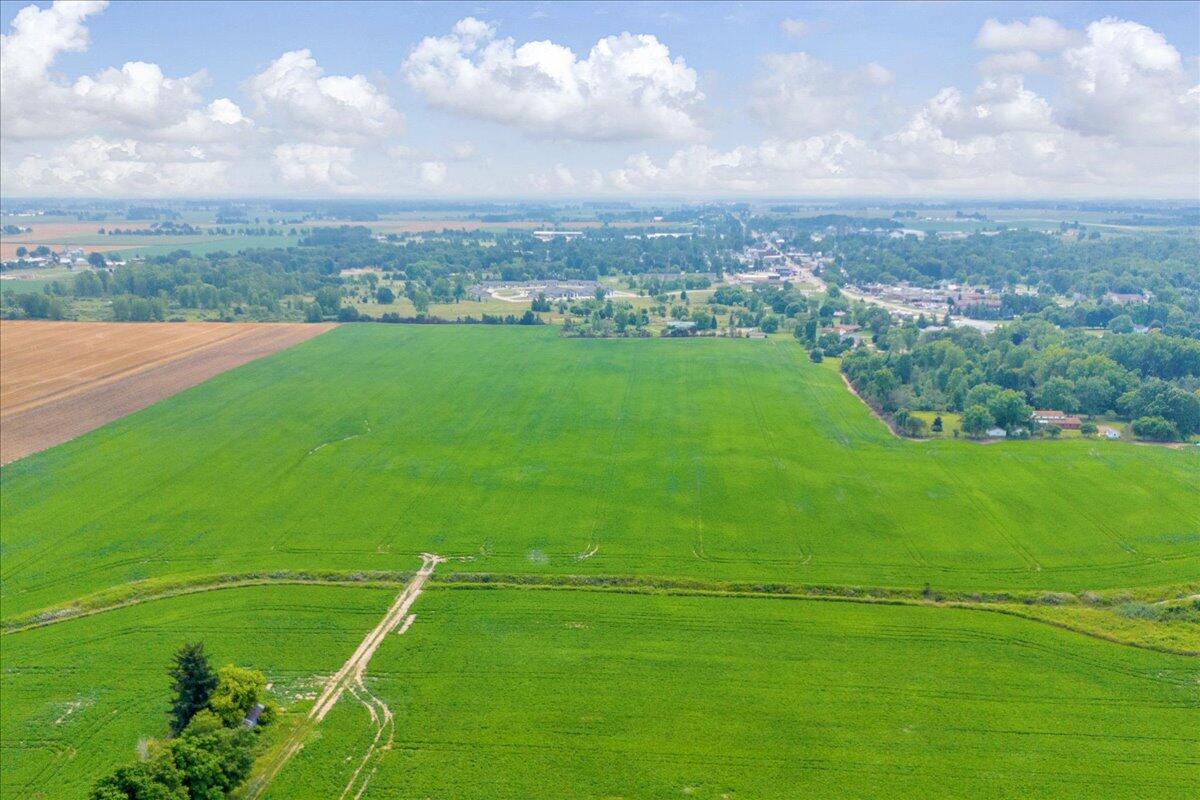 2701 Golf Course Drive Marlette, MI 48453 - Photo 8 of 16 10-DJI_20250730141340_0144_D