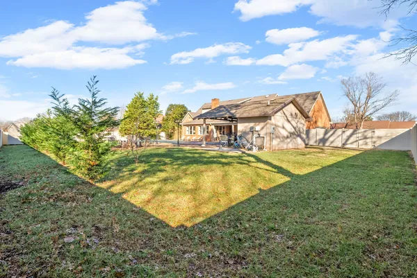$599,900 | 235 Oxford Street, Hopkinsville, KY 42240