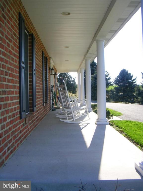 313 Walnut Run Road Willow Street, PA 17584 - Photo 15 of 68 Gallery Image 15