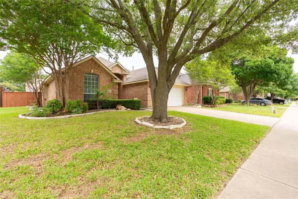 $2,550 | 11990 Cobblestone Drive, Frisco, TX 75035