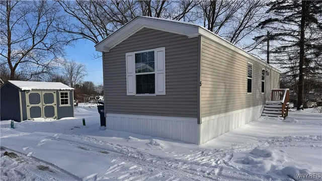 $48,000 | 5 Crystal Lane, Batavia, NY 14020