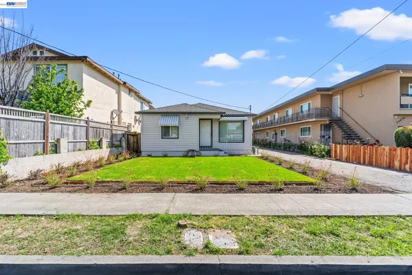 $1,099,950 | 22844 Alice Street, Hayward, CA 94541