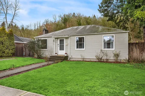 $465,000 | 3404 Southeast 5th Street, Renton, WA 98058