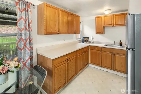 $465,000 | 3404 Southeast 5th Street, Renton, WA 98058