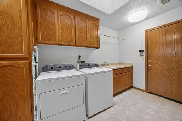 $549,900 | 740 Lake Canyon Avenue, Galt, CA 95632