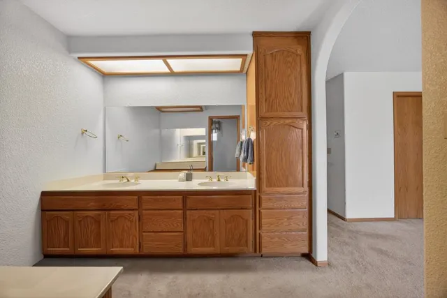 $549,900 | 740 Lake Canyon Avenue, Galt, CA 95632