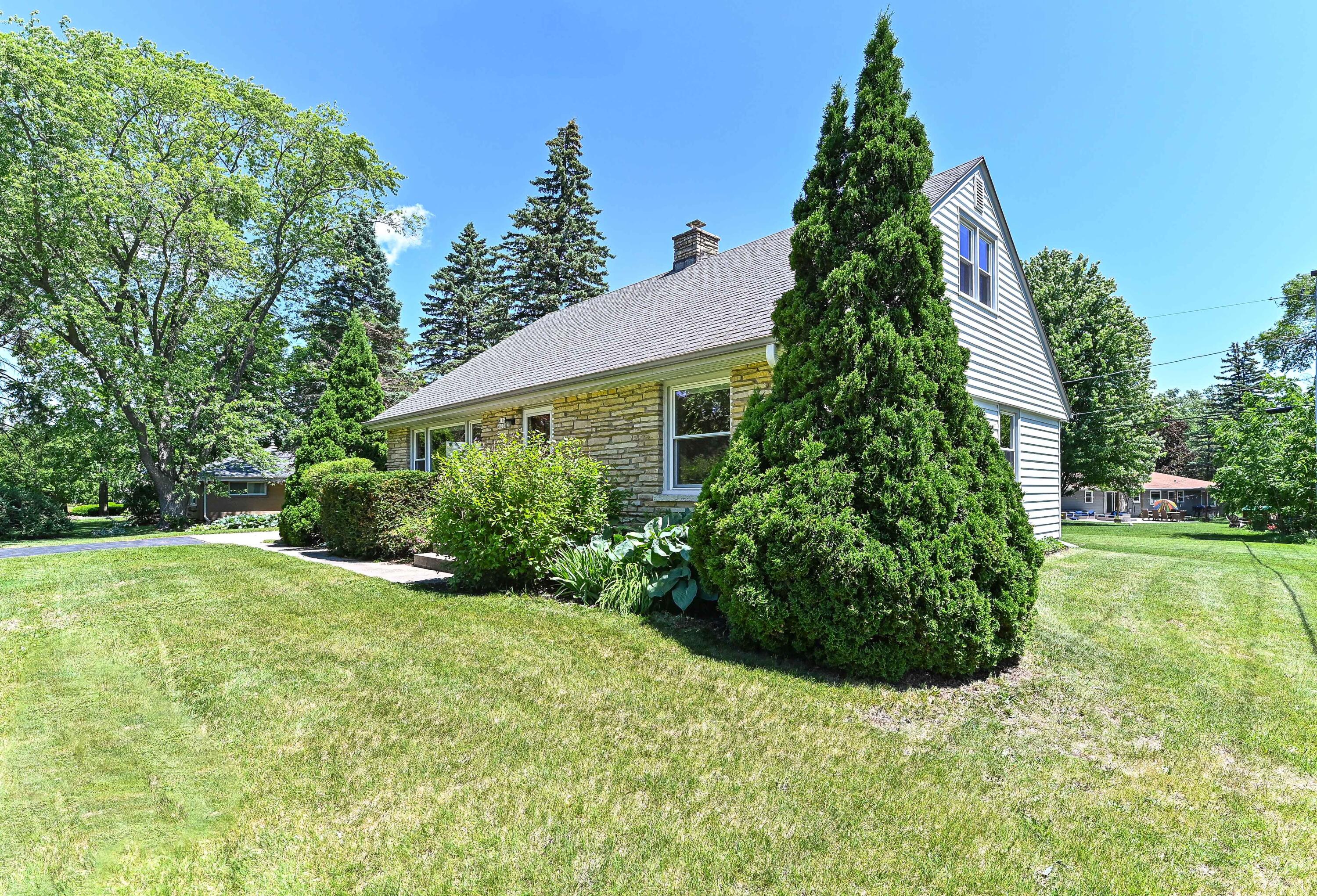 W156N8008 Pilgrim Road Menomonee Falls, WI 53051 - Photo 47 of 50 pilgrim-2