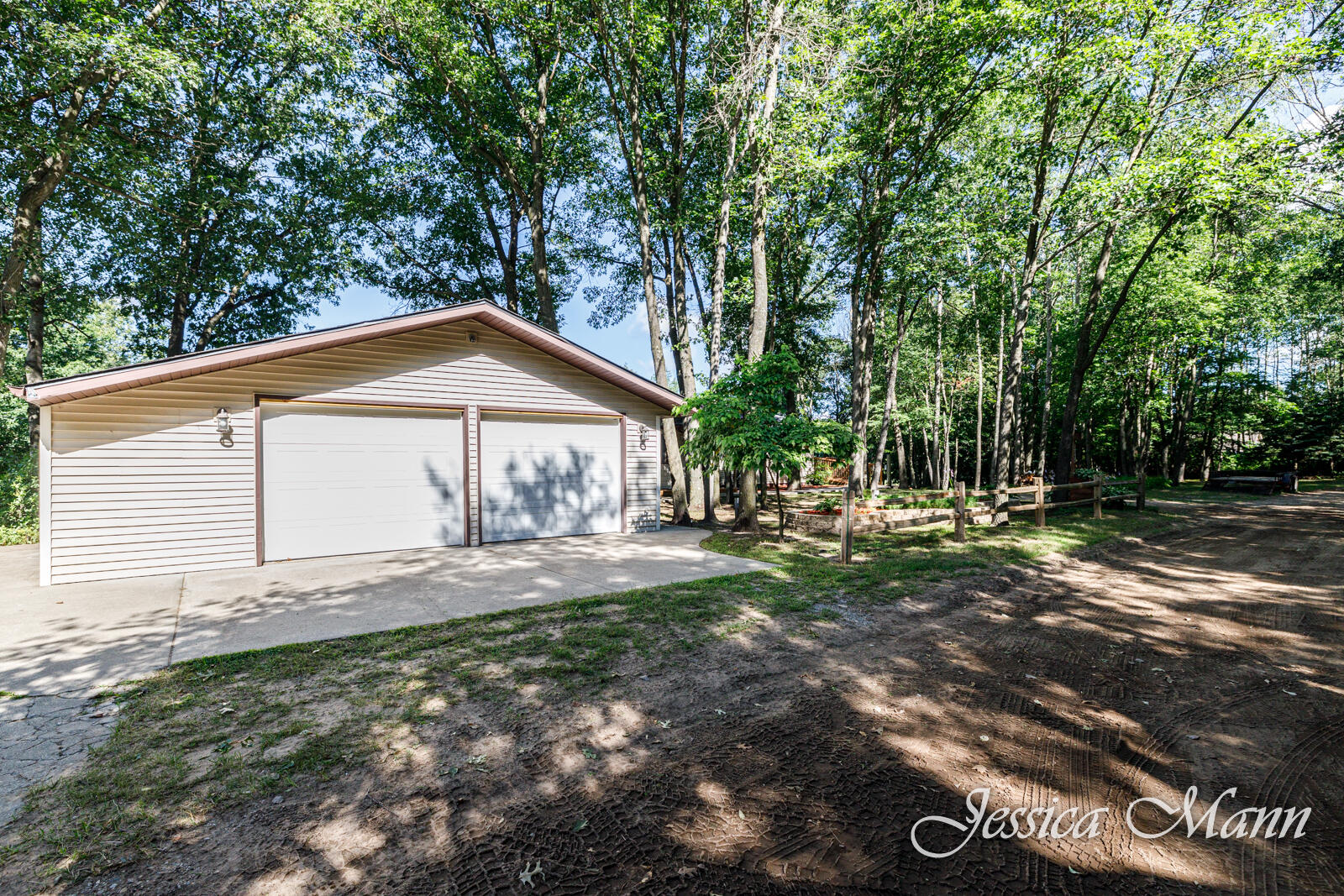 1737 Barnes Road Muskegon, MI 49442 - Photo 31 of 59 1737 Barnes-27