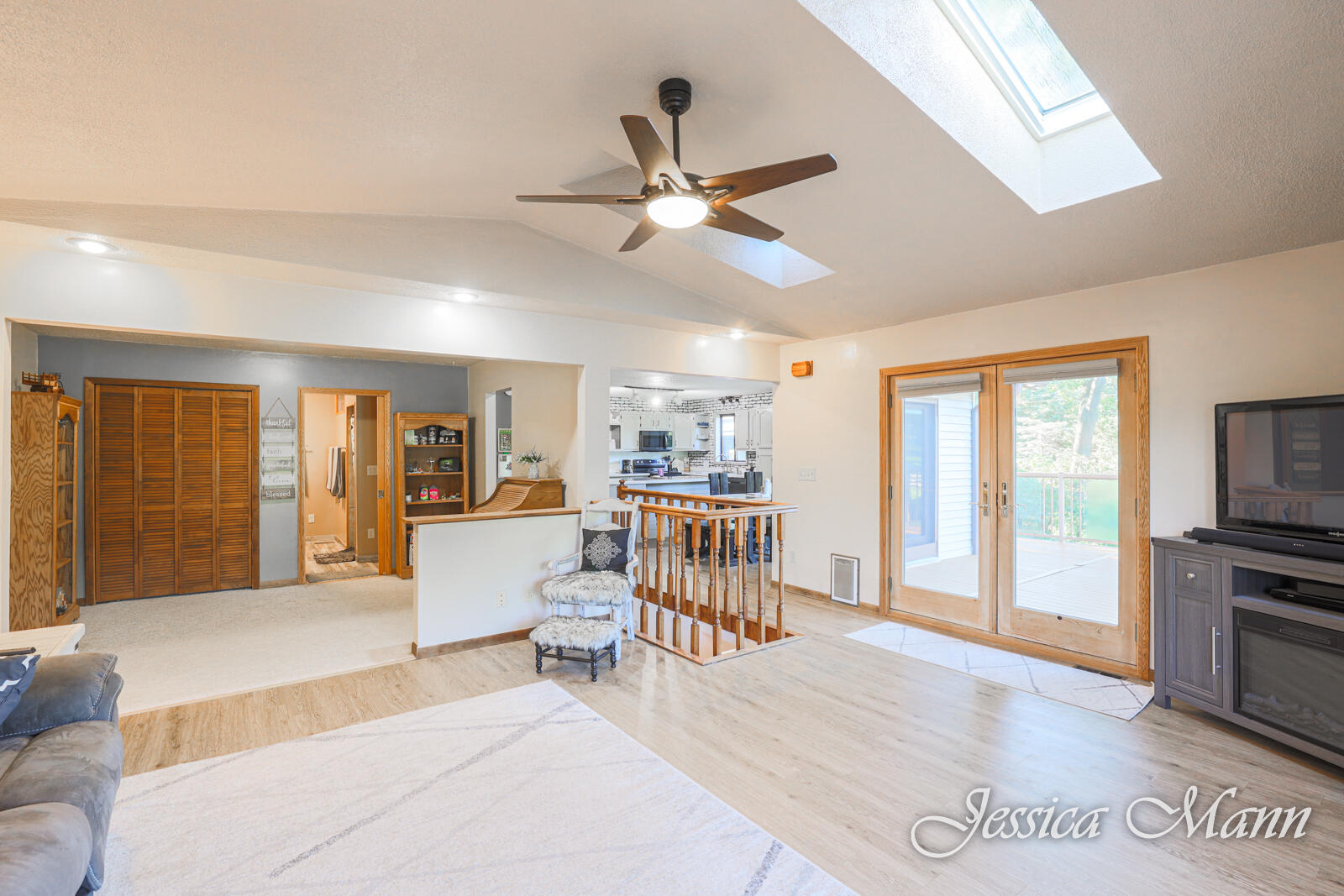 1737 Barnes Road Muskegon, MI 49442 - Photo 9 of 59 1737 Barnes-6