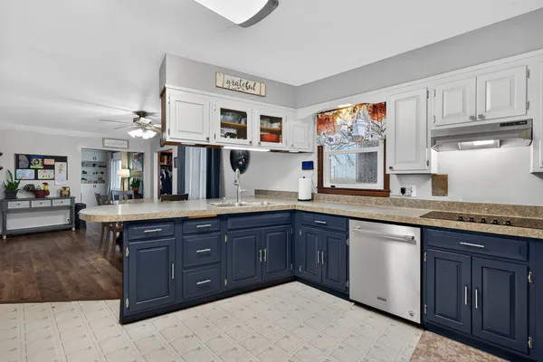 $360,000 | 1519 Highway 251, Steward, IL 60553