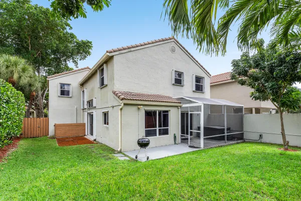 $650,000 | 7665 Northwest 61st Terrace, Parkland, FL 33067