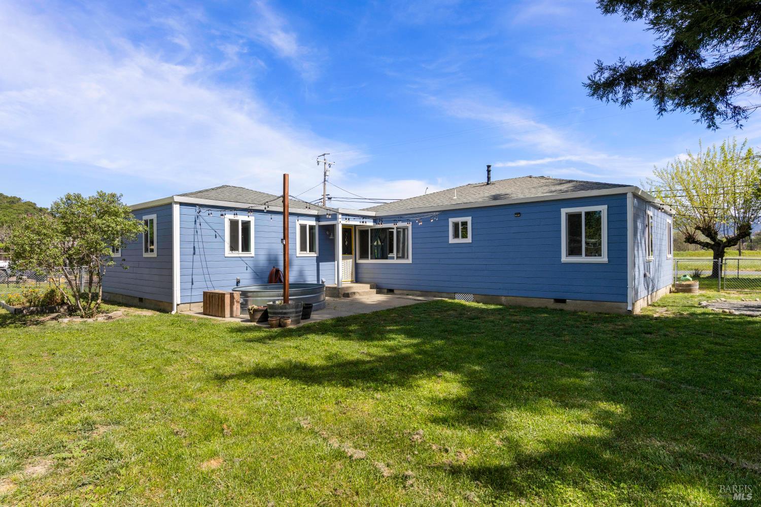 13780 Mountain House Road Hopland, CA 95449 - Photo 27 of 34 a house view with a garden space