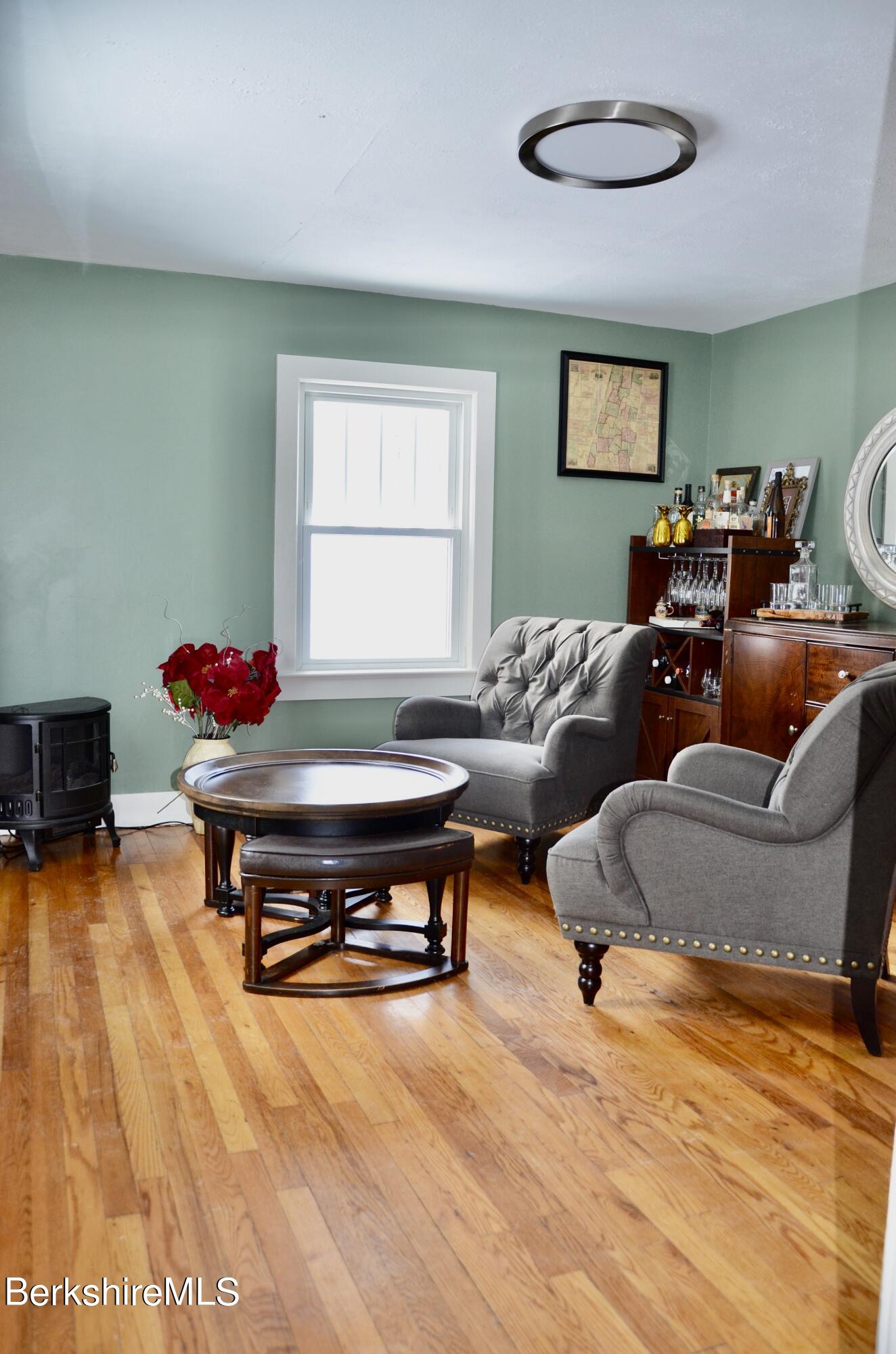 91 Old State Road Lanesborough, MA 01224 - Photo 5 of 21 DSC_0002