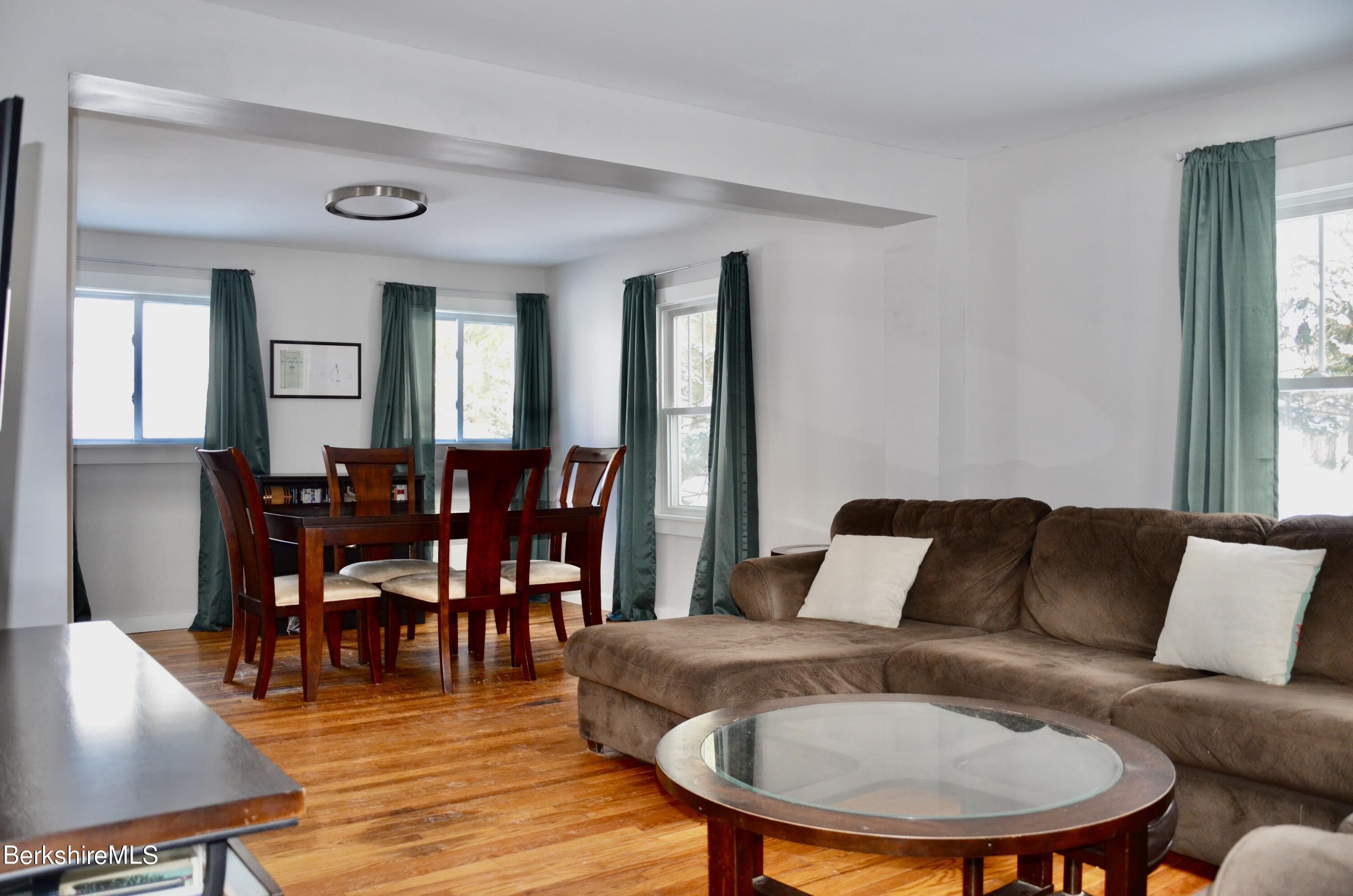 91 Old State Road Lanesborough, MA 01224 - Photo 6 of 21 DSC_0011