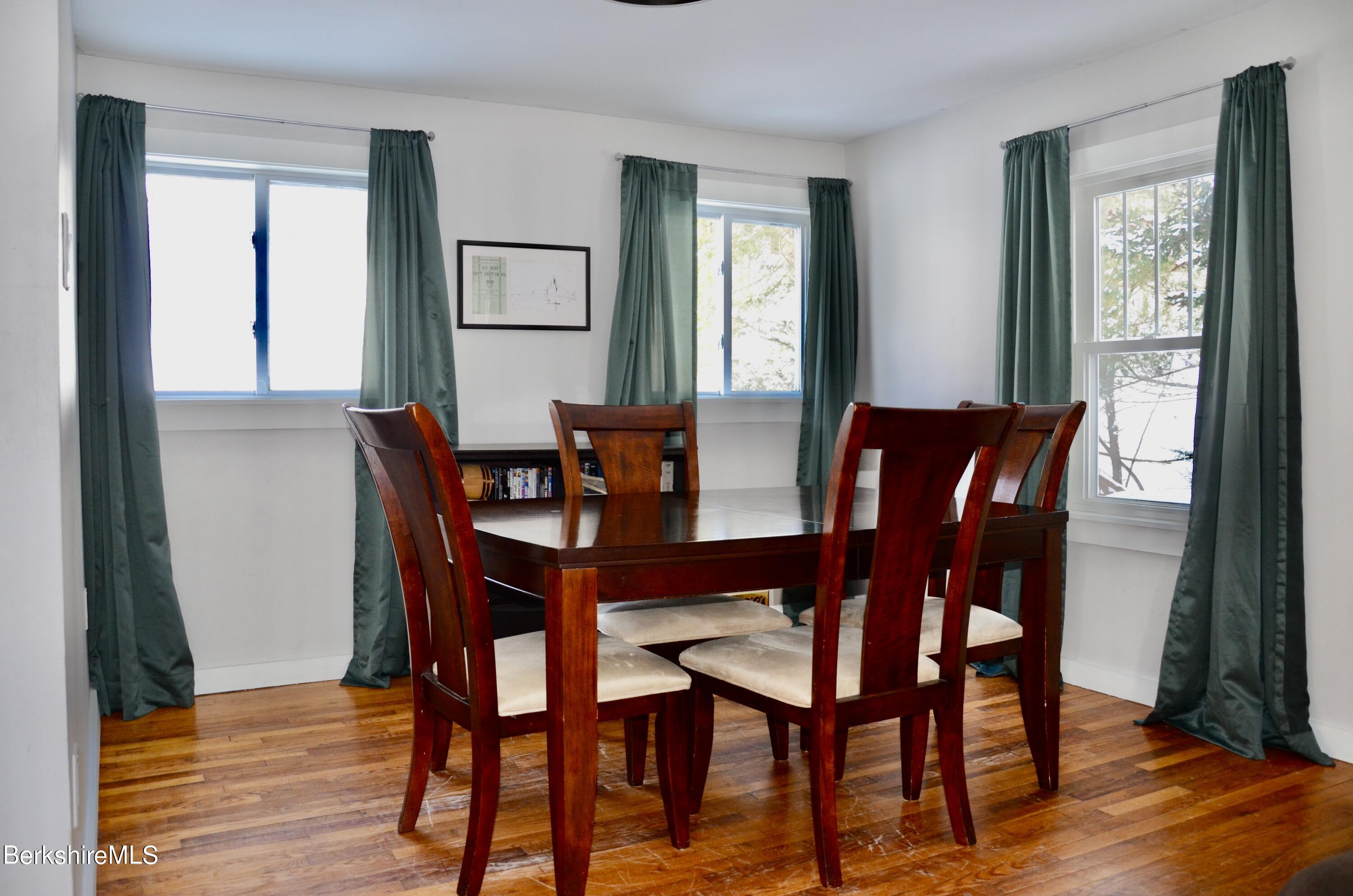 91 Old State Road Lanesborough, MA 01224 - Photo 7 of 21 DSC_0015